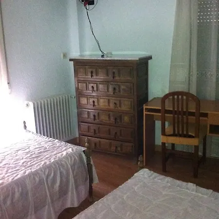 Hostal Ruiz Linares (Jaen)
