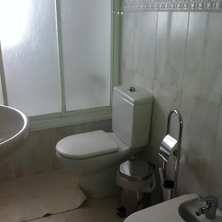 Hostal Ruiz *